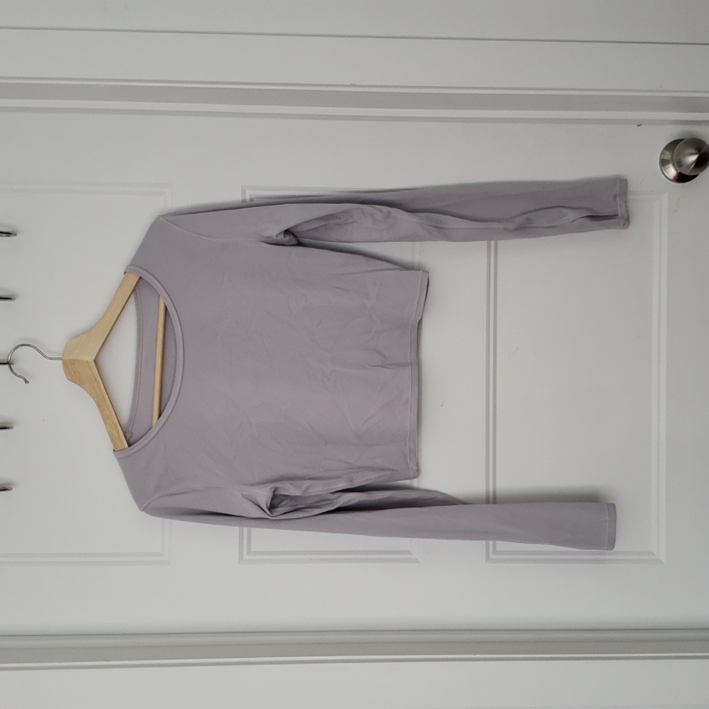Lululemon EVER ELATED CROPPED LONG SLEEVE *NULU fabric Colour: Stargaze Size: 10